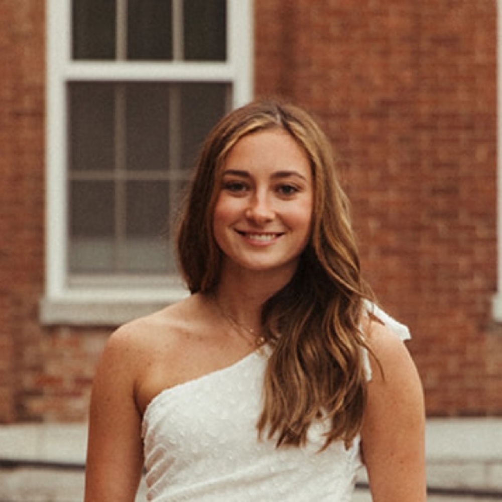 Meet your Posher, Isabella